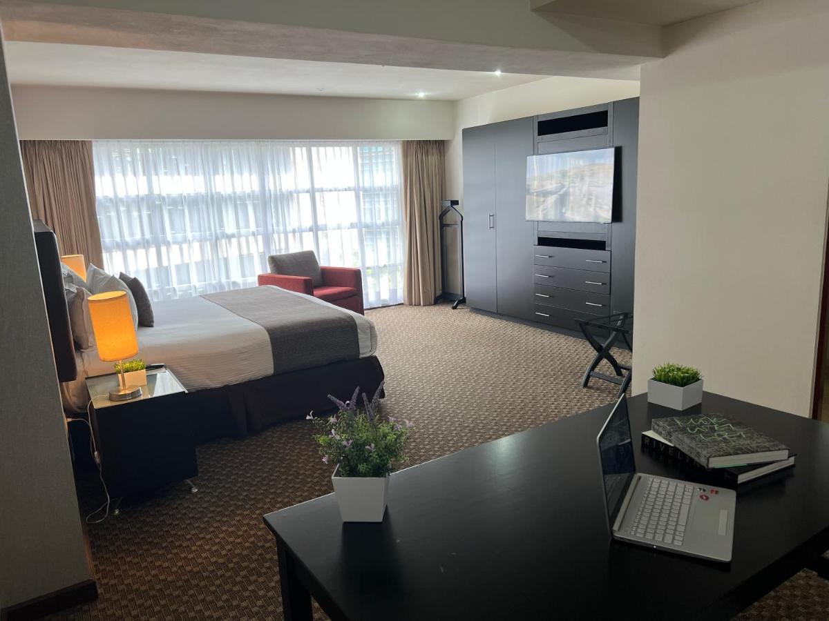 St Isidro Suites Corporate Housing Spa & Wellness Center Мексико Сити Екстериор снимка